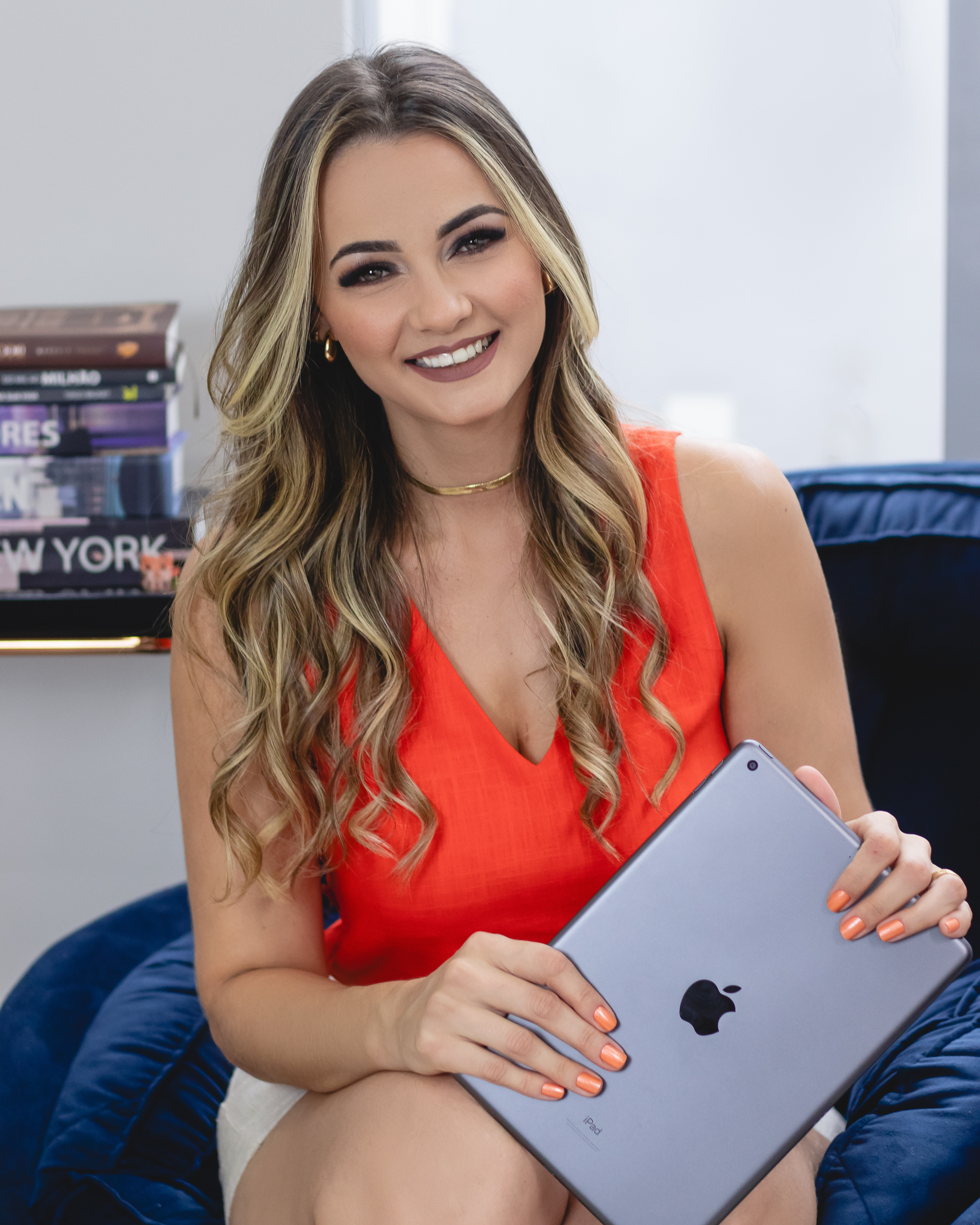 Thaís